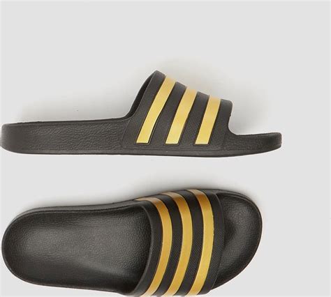 adidas slippers goud zwart|adidas bad slippers.